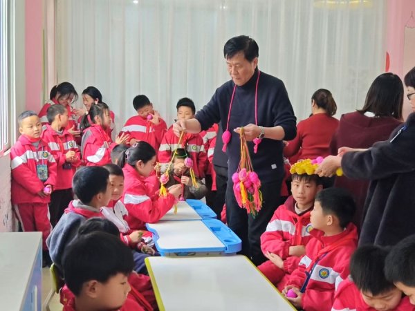 万宝配资 新民特稿 | 老年人的“小红书”